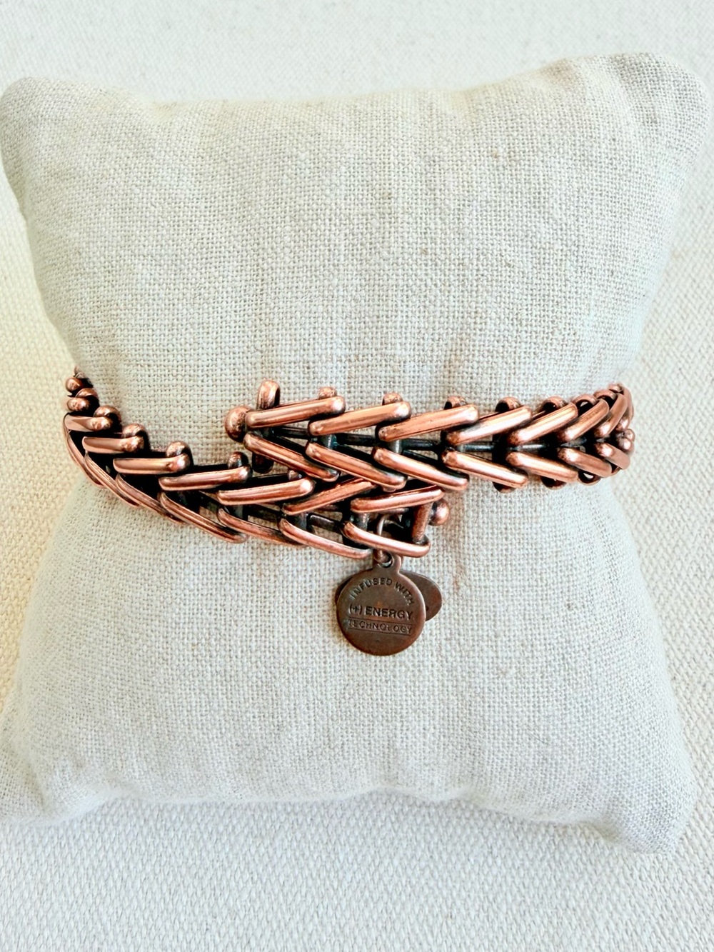 *Vintage Sixty Six Bracelet* ALEX & ANI Retired Metal Coil~Copper Good Condition